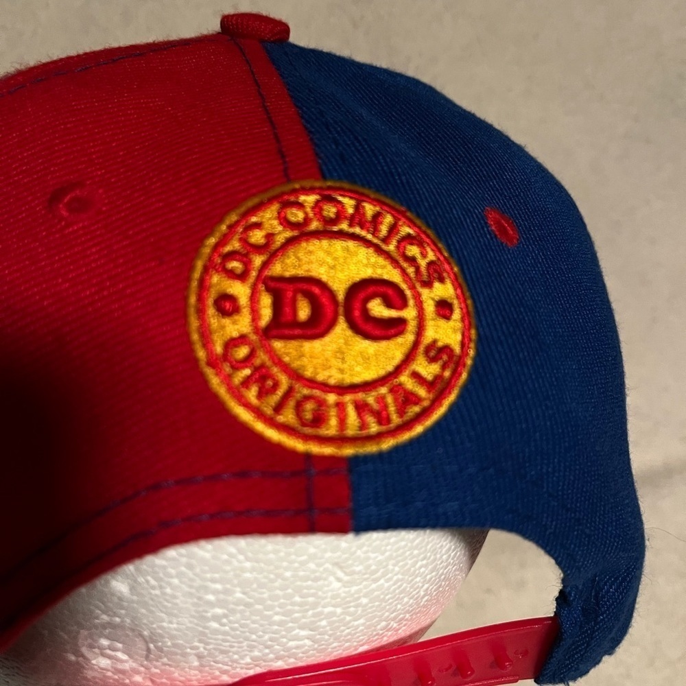 New Era Superman Dc Comics Hat - image 4